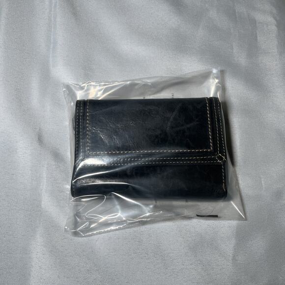 Women’s Fossil Four Fold Wallet Leather Black Snap Closure Zipper Broken In - Picture 11 of 11
